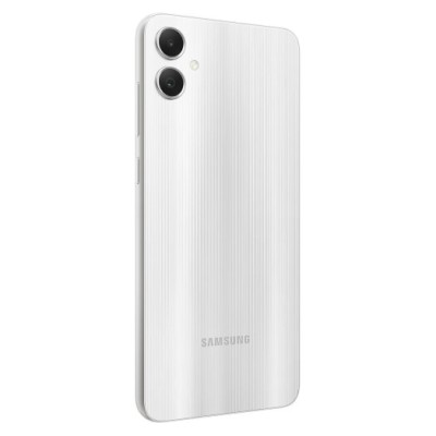 Смартфон Samsung Galaxy A05 4/64GB Silver (A055F) Смартфон Samsung Galaxy A05 4/64GB Silver (A055F)