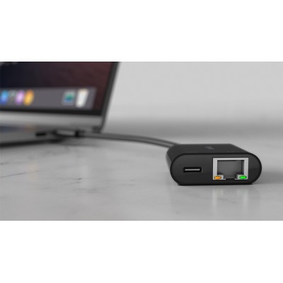Адаптер Belkin USB-C - Ethernet 60W PD, black (INC001BTBK) Адаптер Belkin USB-C - Ethernet 60W PD, black (INC001BTBK)