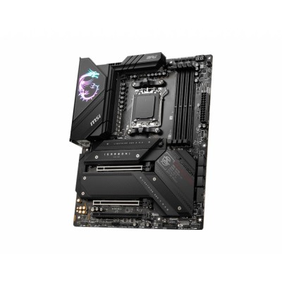 Материнська плата AMD X670 SAM5 ATX MPG X670E CARBON WIFI MSI