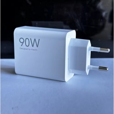 Зарядний пристрій Xiaomi 90W HyperCharge Combo (Type-A) (BHR07ZBEU) білий + кабель USB-C Зарядний пристрій Xiaomi 90W HyperCharge Combo (Type-A) (BHR07ZBEU) білий + кабель USB-C