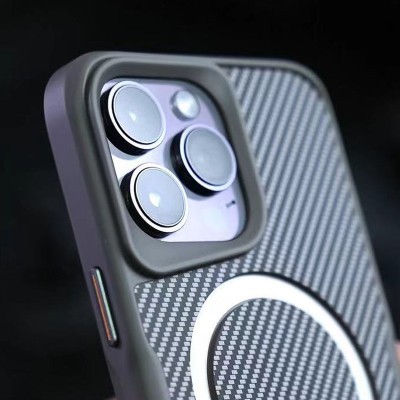 TPU+PC чохол Metal Buttons with MagSafe Carbon Ring для Apple iPhone 16 Pro Max (6.9") Сірий TPU+PC чохол Metal Buttons with MagSafe Carbon Ring для Apple iPhone 16 Pro Max (6.9") Сірий