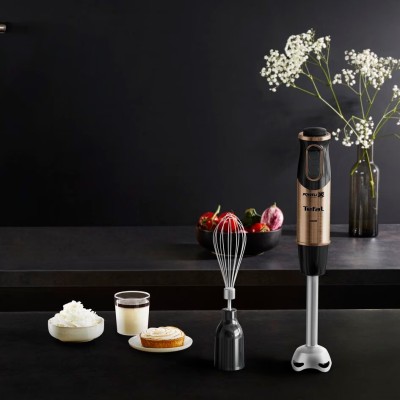 Блендер Tefal заглибний Quickchef 1000Вт, 3в1, чаша-800мл, чопер-500мл, турборежим, чорно-бронзовий (HB656G10) Блендер Tefal заглибний Quickchef 1000Вт, 3в1, чаша-800мл, чопер-500мл, турборежим, чорно-бронзовий (HB656G10)
