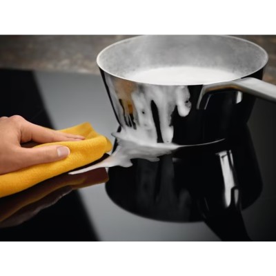 Варильна поверхня Electrolux індукційна, 60см, Hob2Hood, чорний (EIT60443X)