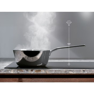 Витяжка Electrolux вертикальна, 60см, 700м куб год., Hob2Hood, чорний (LFV616K) Витяжка Electrolux вертикальна, 60см, 700м куб год., Hob2Hood, чорний (LFV616K)