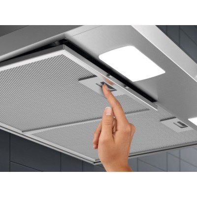 Витяжка Electrolux купольна, 60см, 420м.куб/год., нерж (LFC316X) Витяжка Electrolux купольна, 60см, 420м.куб/год., нерж (LFC316X)