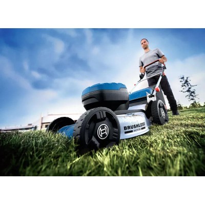 Газонокосарка акумуляторна Bosch GRA 18V2-460 18В 46см 60л 30-70мм 23кг без АКБ та ЗП Газонокосарка акумуляторна Bosch GRA 18V2-460 18В 46см 60л 30-70мм 23кг без АКБ та ЗП