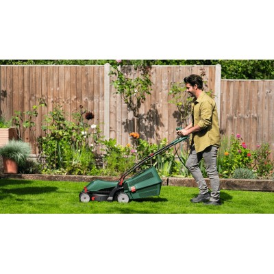 Газонокосарка мережева Bosch UniversalRotak 37-555 1400Вт 37см 40л 27-50мм 15.5кг Газонокосарка мережева Bosch UniversalRotak 37-555 1400Вт 37см 40л 27-50мм 15.5кг