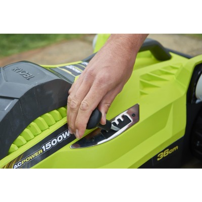 Газонокосарка мережева Ryobi RLM15E36H 1500Вт 36см 45л 20-70мм 11.5кг Газонокосарка мережева Ryobi RLM15E36H 1500Вт 36см 45л 20-70мм 11.5кг
