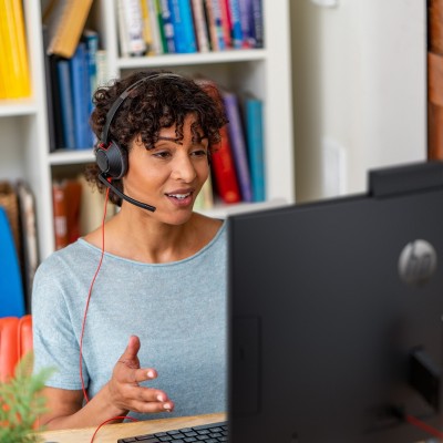 Гарнітура комп'ютерна стерео On-ear Poly Blackwire 5220, USB-A, USB-C, 3.5 мм, всеспрямований, noise canceling, чорний Гарнітура комп'ютерна стерео On-ear Poly Blackwire 5220, USB-A, USB-C, 3.5 мм, всеспрямований, noise canceling, чорний