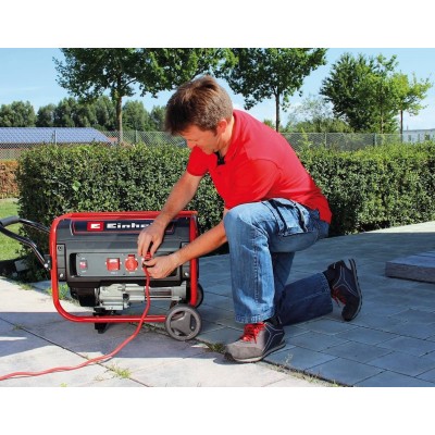 Генератор бензиновий Einhell TC-PG 35/E5, 230В (1 фаза), 2.6/3.1кВт, ручний старт, AVR, 41.2кг (4152551) Генератор бензиновий Einhell TC-PG 35/E5, 230В (1 фаза), 2.6/3.1кВт, ручний старт, AVR, 41.2кг (4152551)