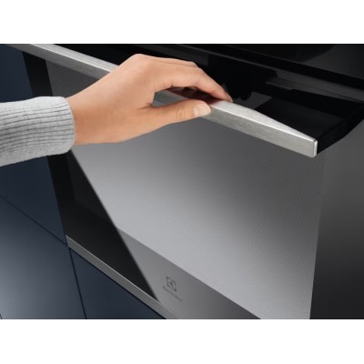 Духова шафа Electrolux електрична, 70л, A++, пара, дисплей, конвекція, внутрішня камера, ф-ція пароварки, чорний (KOAAS31CX)