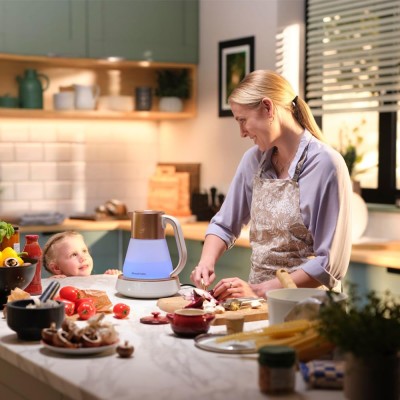 Електрочайник Russell Hobbs Calm, 1.7л, скло, біло-мідний (27450-70) Електрочайник Russell Hobbs Calm, 1.7л, скло, біло-мідний (27450-70)