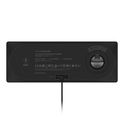 Зарядний пристрій бездротовий Belkin 3в1 MagSafe PRO iPhone/Watch/AirPods, чорний (WIZ016VFBK) Зарядний пристрій бездротовий Belkin 3в1 MagSafe PRO iPhone/Watch/AirPods, чорний (WIZ016VFBK)