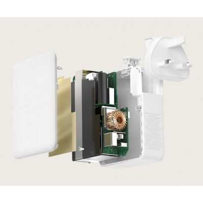 Зарядний пристрій мережевий Belkin 140Вт 3хUSB-С GAN PD PPS, USB-A, білий (WCH014BTWH) Зарядний пристрій мережевий Belkin 140Вт 3хUSB-С GAN PD PPS, USB-A, білий (WCH014BTWH)