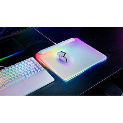 Ігрова поверхня Razer Firefly V2 Pro, М (360х278х4.6мм), RGB, білий (RZ02-04920200-R3M1) Ігрова поверхня Razer Firefly V2 Pro, М (360х278х4.6мм), RGB, білий (RZ02-04920200-R3M1)