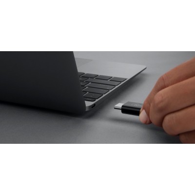 Кабель USB-C > USB-C заряджання/синхронізації Belkin 0.8м, 100Вт, Type-C, USB4, 40Гбс, чорний (INZ001BT0.8MBK) Кабель USB-C > USB-C заряджання/синхронізації Belkin 0.8м, 100Вт, Type-C, USB4, 40Гбс, чорний (INZ001BT0.8MBK)