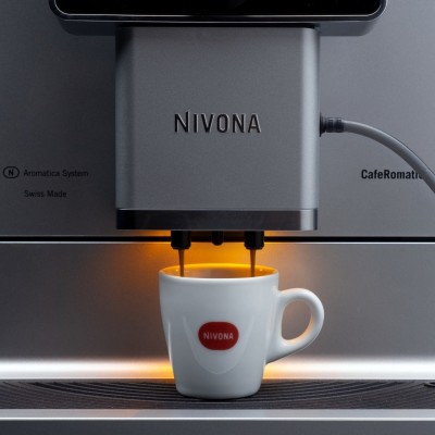 Кавомашина Nivona CafeRomatica 2.2л, зерно + мелена, автомат.капучинатор, авторецептів - 9, чорно - срібний (NICR970)