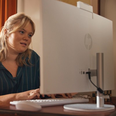 Комп'ютер персональний моноблок HP All-in-One 27" FHD IPS AG, Intel U7-155U, 16GB, F512GB, UMA, WiFi, кл+м, DOS, білий (A45E3EA) Комп'ютер персональний моноблок HP All-in-One 27" FHD IPS AG, Intel U7-155U, 16GB, F512GB, UMA, WiFi, кл+м, DOS, білий (A45E3EA)