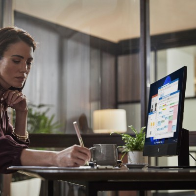 Комп'ютер персональний моноблок HP ProOne 440-G9 23.8" FHD IPS AG, Intel i5-14500T, 16GB, F512GB, UMA, WiFi, кл+м, DOS, чорний (