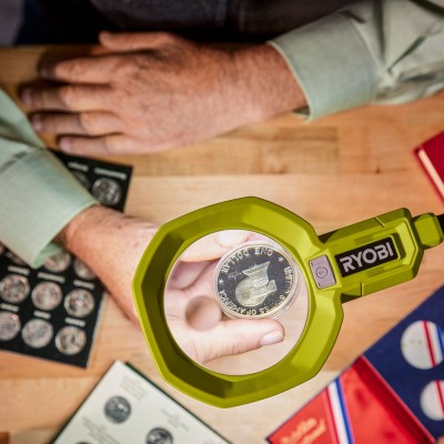 Ліхтар інспекційний акумуляторний Ryobi ONE+ RML18-0, 18В, 500лм, 2 функції освітлення, гнучкий, затискач без АКБ та ЗП (5133005 Ліхтар інспекційний акумуляторний Ryobi ONE+ RML18-0, 18В, 500лм, 2 функції освітлення, гнучкий, затискач без АКБ та ЗП (5133005