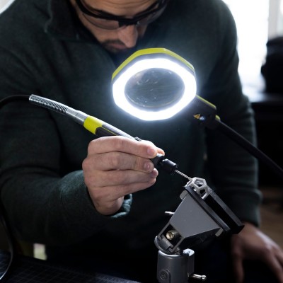 Ліхтар інспекційний акумуляторний Ryobi ONE+ RML18-0, 18В, 500лм, 2 функції освітлення, гнучкий, затискач без АКБ та ЗП (5133005 Ліхтар інспекційний акумуляторний Ryobi ONE+ RML18-0, 18В, 500лм, 2 функції освітлення, гнучкий, затискач без АКБ та ЗП (5133005