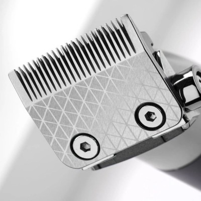 Машинка для стриження Babyliss, мережа+акум., вібраційний мотор, насадок-10, кейс, чохол, гребінець у компл., сталь, сірий (E996 Машинка для стриження Babyliss, мережа+акум., вібраційний мотор, насадок-10, кейс, чохол, гребінець у компл., сталь, сірий (E996