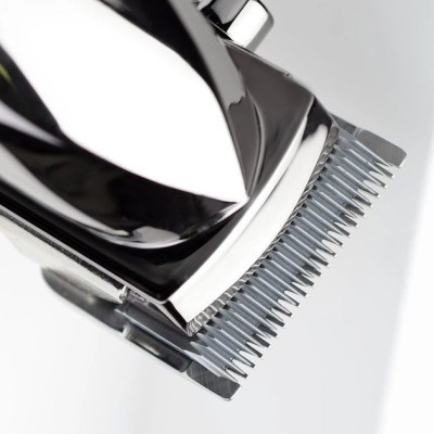 Машинка для стриження Babyliss, мережа+акум., вібраційний мотор, насадок-10, кейс, чохол, гребінець у компл., сталь, сірий (E996 Машинка для стриження Babyliss, мережа+акум., вібраційний мотор, насадок-10, кейс, чохол, гребінець у компл., сталь, сірий (E996