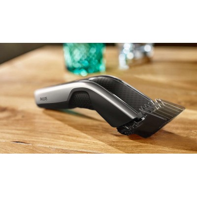 Машинка для стриження Philips Series 5000, акум., роторний мотор, насадок-2, кейс, сталь, чорно-сірий (HC5650/15) Машинка для стриження Philips Series 5000, акум., роторний мотор, насадок-2, кейс, сталь, чорно-сірий (HC5650/15)
