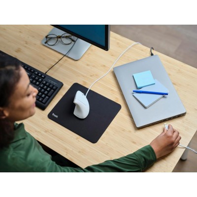 Миша Trust Verto Ergonomic, USB-A, білий (25133_TRUST) Миша Trust Verto Ergonomic, USB-A, білий (25133_TRUST)