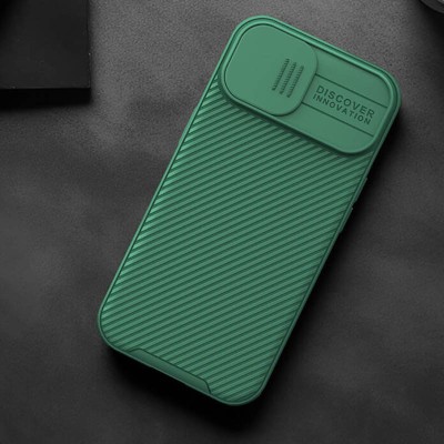 Карбонова накладка Nillkin CamShield Pro для Apple iPhone 15 (6.1") Deep Green
