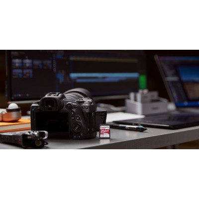 Карта пам'яті Kingston SD 128GB C10 UHS-II U3 R300/W260MB/s (SDR2/128GB) Карта пам'яті Kingston SD 128GB C10 UHS-II U3 R300/W260MB/s (SDR2/128GB)