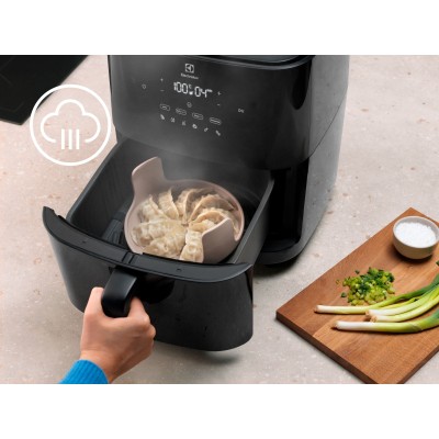 Мультипіч Electrolux 1800Вт, чаша-6.8л, сенсорне керування, 6 авто. програм, пара, пластик, чорний (EAF7SB) Мультипіч Electrolux 1800Вт, чаша-6.8л, сенсорне керування, 6 авто. програм, пара, пластик, чорний (EAF7SB)