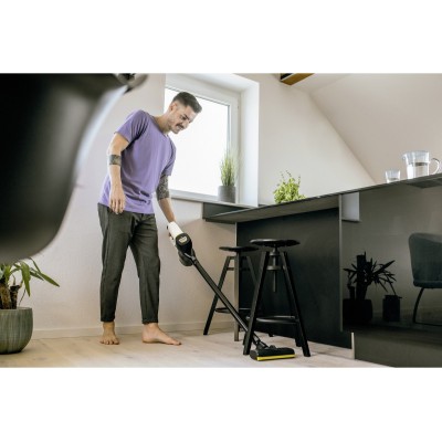 Пилосос Karcher безпровідний VC 4 Cordless myHome, конт пил -0.65л, автон. робота до 30хв, вага-2.4кг (1.198-630.0) Пилосос Karcher безпровідний VC 4 Cordless myHome, конт пил -0.65л, автон. робота до 30хв, вага-2.4кг (1.198-630.0)