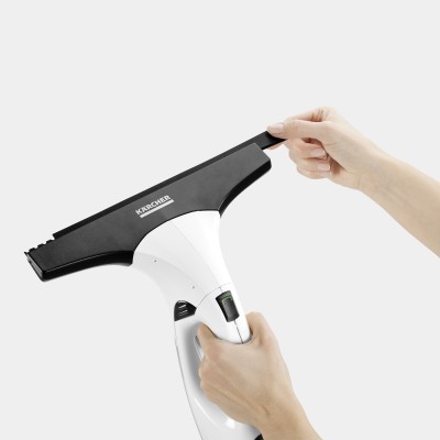 Пилосос Karcher віконний WV 2 PLUS NP, вода -0.1л, автон. робота до 35хв, вага-0.6кг, білий (1.633-661.0) Пилосос Karcher віконний WV 2 PLUS NP, вода -0.1л, автон. робота до 35хв, вага-0.6кг, білий (1.633-661.0)