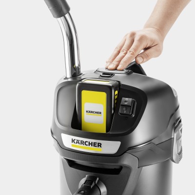 Пилосос для збору золи акумуляторний Karcher AD 2 Battery, 18В, контейнер 14л, 3.9кг, без АКБ та ЗП (1.348-300.0) Пилосос для збору золи акумуляторний Karcher AD 2 Battery, 18В, контейнер 14л, 3.9кг, без АКБ та ЗП (1.348-300.0)
