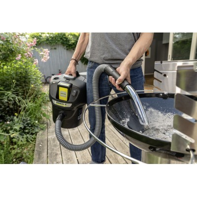 Пилосос для збору золи акумуляторний Karcher AD 2 Battery, 18В, контейнер 14л, 3.9кг, без АКБ та ЗП (1.348-300.0) Пилосос для збору золи акумуляторний Karcher AD 2 Battery, 18В, контейнер 14л, 3.9кг, без АКБ та ЗП (1.348-300.0)