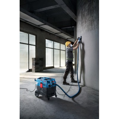 Пилосос професійний Bosch GAS 400 A, 1200Вт, 240мБар, контейнер 40л, 14кг (0.601.9M0.020) Пилосос професійний Bosch GAS 400 A, 1200Вт, 240мБар, контейнер 40л, 14кг (0.601.9M0.020)