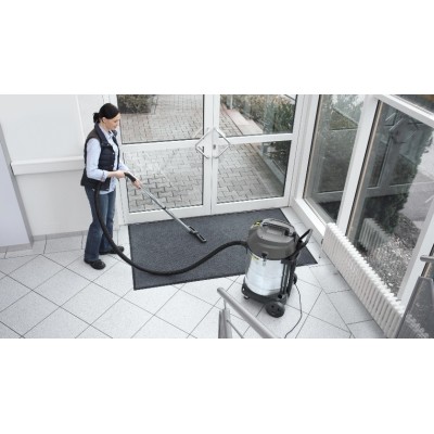 Пилосос професійний Karcher NT 70/2 Me Classic двомоторний, 2300Вт, 225мБар, контейнер 70л, 18.5кг (1.667-306.0) Пилосос професійний Karcher NT 70/2 Me Classic двомоторний, 2300Вт, 225мБар, контейнер 70л, 18.5кг (1.667-306.0)