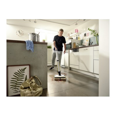 Підлогомийна машина Karcher FC 7 Cordless, вода -0.4л, автон. робота до 45хв, вага-4.3кг, срібний (1.055-701.0)