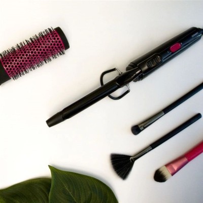 Плойка Rowenta Curling Tong, 25Вт, темп.режимів-1, D -16mm, >180С, кераміка, чорний (CF2133F0) Плойка Rowenta Curling Tong, 25Вт, темп.режимів-1, D -16mm, >180С, кераміка, чорний (CF2133F0)