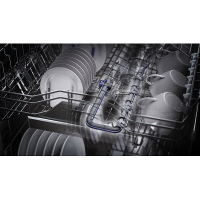 Посудомийна машина Siemens вбудована, 14компл., A+++, 60см, дисплей, 3й кошик, Zeolith, білий (SN65ZX19CE) Посудомийна машина Siemens вбудована, 14компл., A+++, 60см, дисплей, 3й кошик, Zeolith, білий (SN65ZX19CE)