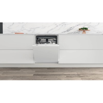 Посудомийна машина Whirlpool вбудована, 14компл., A+++, 60см, дисплей, 3й кошик, білий (WIC3C34PFES)