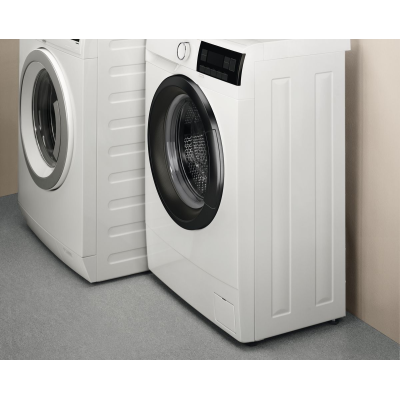 Пральна машина Electrolux фронтальна, 6кг, 1200, A+++, 41см, дисплей, інвертор, білий (EW6SM326SU) Пральна машина Electrolux фронтальна, 6кг, 1200, A+++, 41см, дисплей, інвертор, білий (EW6SM326SU)