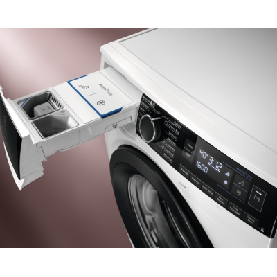 Пральна машина Electrolux фронтальна, 9кг, 1400, A+++, 66см, дисплей, пара, інвертор, автодоз, білий (EW6F3494ACU) Пральна машина Electrolux фронтальна, 9кг, 1400, A+++, 66см, дисплей, пара, інвертор, автодоз, білий (EW6F3494ACU)