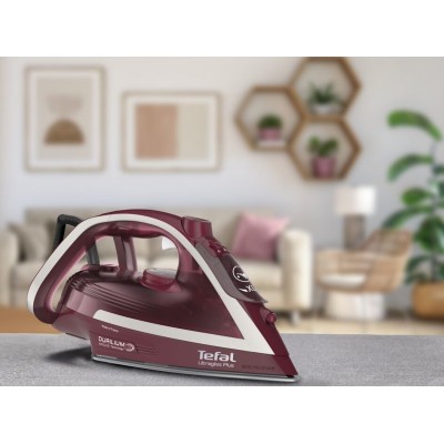 Праска Tefal Ultragliss Plus, 2800Вт, 270мл, паровий удар -260гр, постійна пара - 50гр, керам. підошва, бордовий (FV6820E0) Праска Tefal Ultragliss Plus, 2800Вт, 270мл, паровий удар -260гр, постійна пара - 50гр, керам. підошва, бордовий (FV6820E0)
