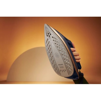 Праска-парогенератор Philips PerfectCare 6000 Series, 2400Вт, 1800мл, паровий удар -600гр, постійна пара - 130гр, нерж. сталь, с Праска-парогенератор Philips PerfectCare 6000 Series, 2400Вт, 1800мл, паровий удар -600гр, постійна пара - 130гр, нерж. сталь, с