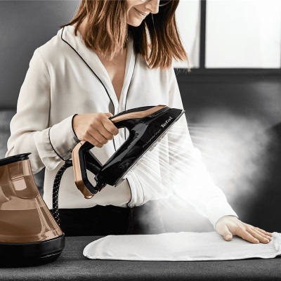 Праска-парогенератор Tefal Pro Express Vision, 3000Вт, 1200мл, паровий удар -800гр, постійна пара - 180гр, керам. підошва, чорно Праска-парогенератор Tefal Pro Express Vision, 3000Вт, 1200мл, паровий удар -800гр, постійна пара - 180гр, керам. підошва, чорно