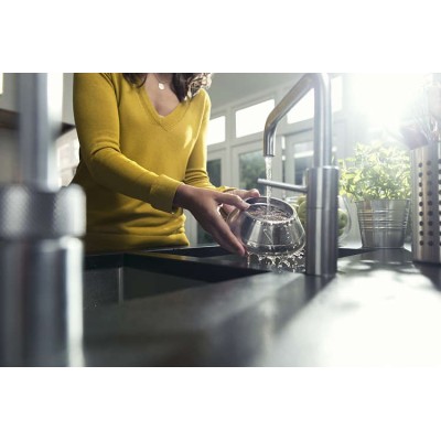 Соковитискач Philips Avance Collection відцентрований 1000Вт, чаша-1л, жмих-2.1л, жолоб на ціле яблуко, пластик, чорний (HR1919/ Соковитискач Philips Avance Collection відцентрований 1000Вт, чаша-1л, жмих-2.1л, жолоб на ціле яблуко, пластик, чорний (HR1919/