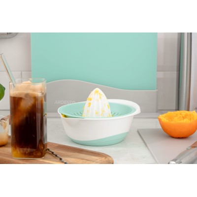 Соковитискач ручний для цитрусових Ardesto Fresh, 0.6л, пластик, блакитний (AR1464TP) Соковитискач ручний для цитрусових Ardesto Fresh, 0.6л, пластик, блакитний (AR1464TP)