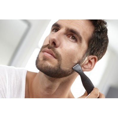 Тример Philips Multigroom series 1000, для бороди і вусів, 1хАА, насадок-4, сталь, чорний (MG1100/16) Тример Philips Multigroom series 1000, для бороди і вусів, 1хАА, насадок-4, сталь, чорний (MG1100/16)